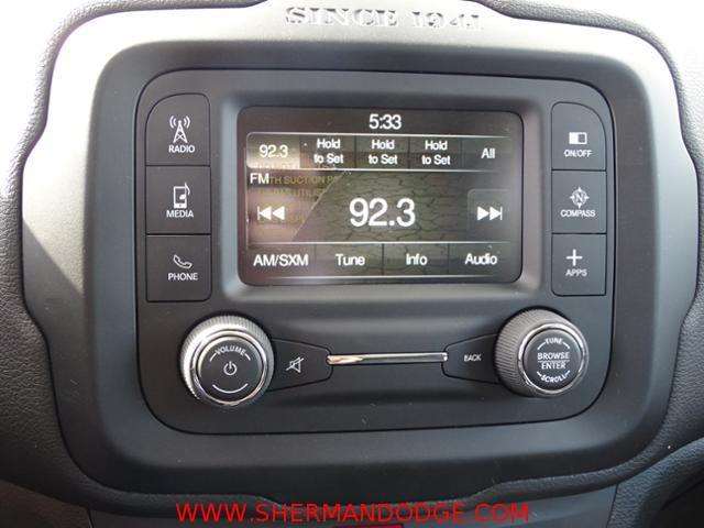 Jeep Renegade 2017 photo 11